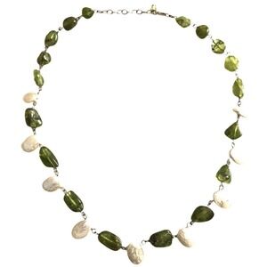 High Luster Freshwater Coin Pearl 17” + 2”extension Necklace Peridot Sterling
